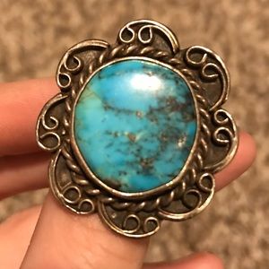 Large vintage turquoise flower ring